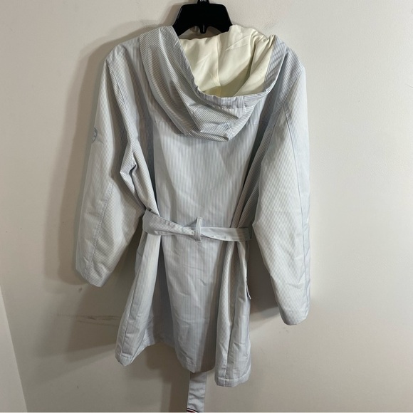 Tommy Hilfiger Blue Pin Striped Hooded XL Belted Women’s Light Spring Rain Coat - Picture 8 of 10